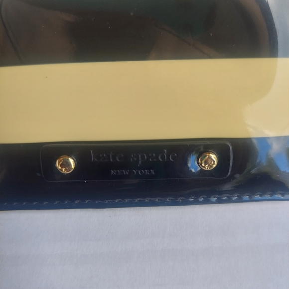 Kate Spade black and cream striped  bifold wallet bright pink - Picture 3 of 8